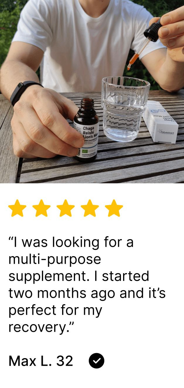 Person holding a bottle of Polyextract supplements with a glass of water on a table, surrounded by five-star rating and review text.
